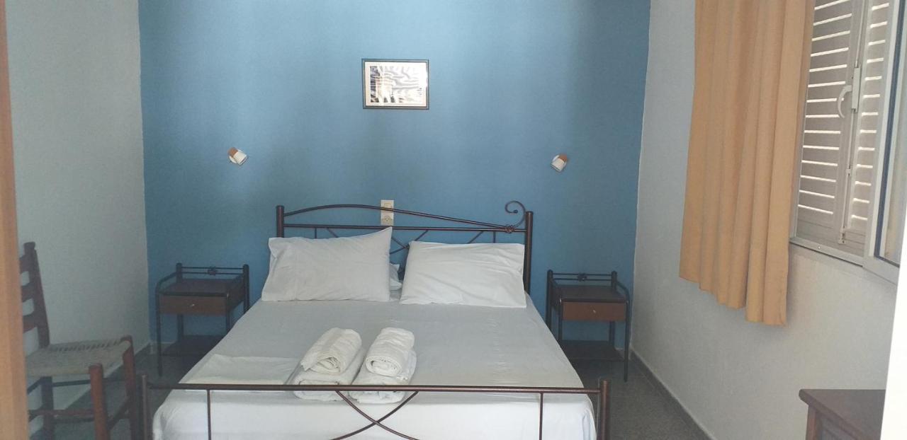 Apostolakis Rooms Ágios Kírykos Extérieur photo